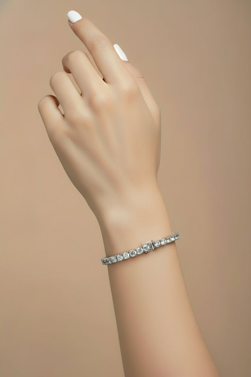 Silver moissanite stone bracelet 